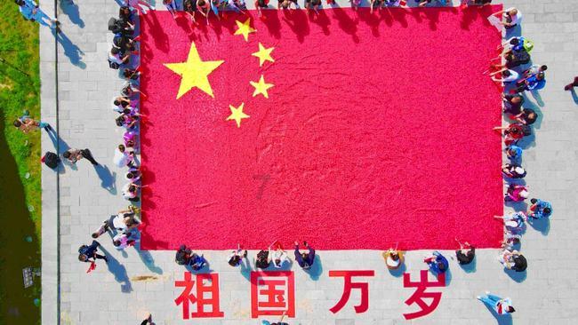 住院的时候报了居民医保卡，但是后面发现好久没有交钱了，现在还在住院，如果出院能用新农合报销吗？